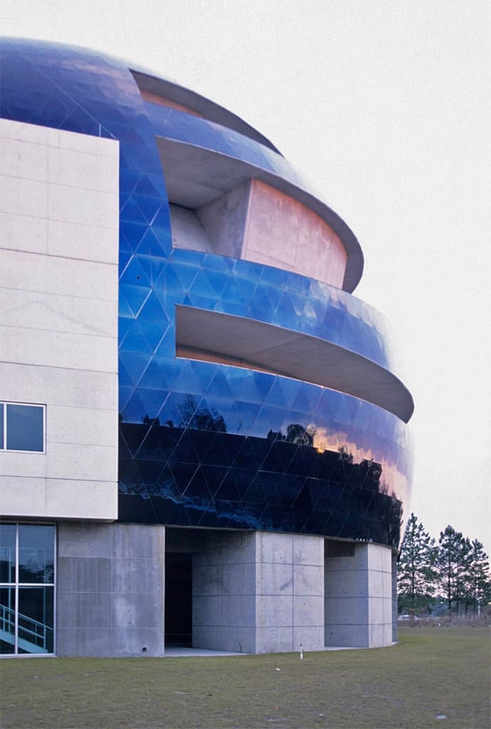 Detail of the MOSI dual-curvature dome panel system in Tampa, Florida.