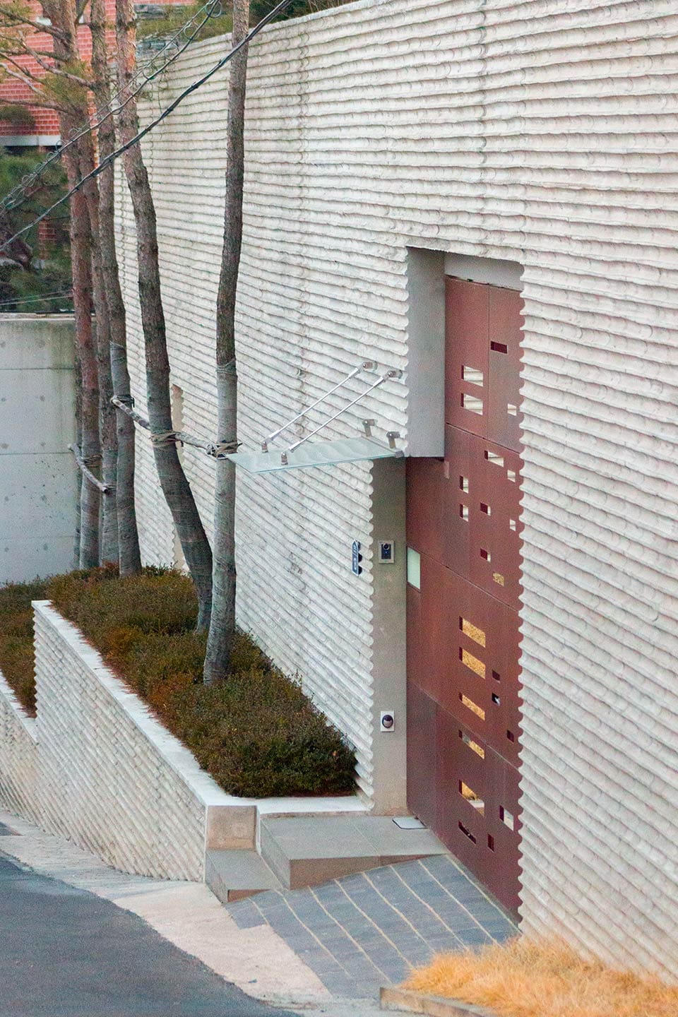 Daeyang Gallery and House.