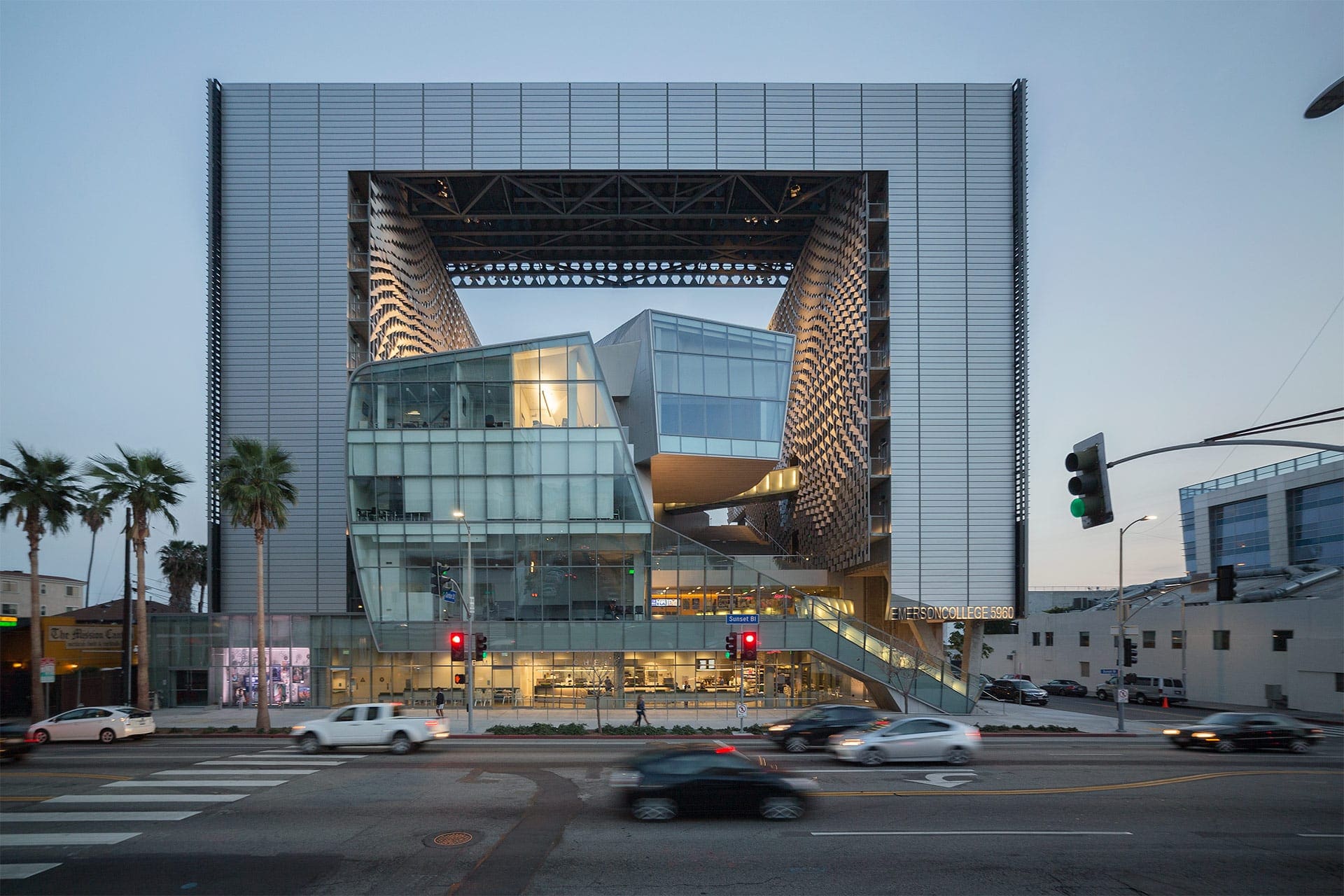 Evening photograph of Emerson LA, featuring a view of the complex undulating surface created by Zahner.