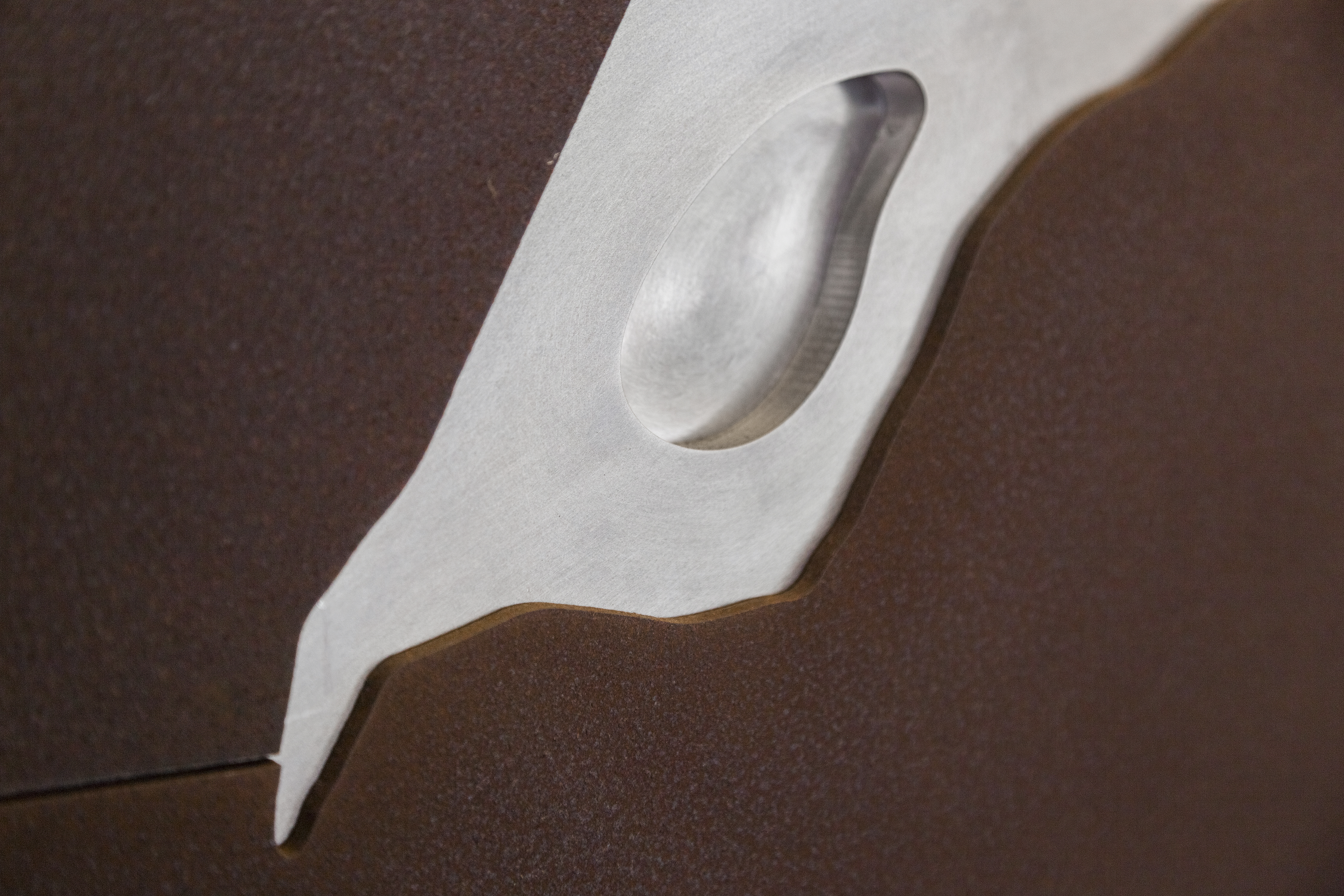 Detail of the steel and aluminum connection.