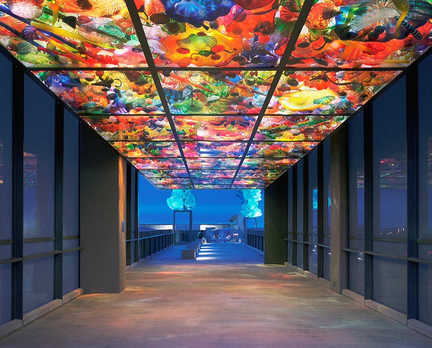 Chihuly Bridge Seaform Pavilion, designed by Andersson Wise